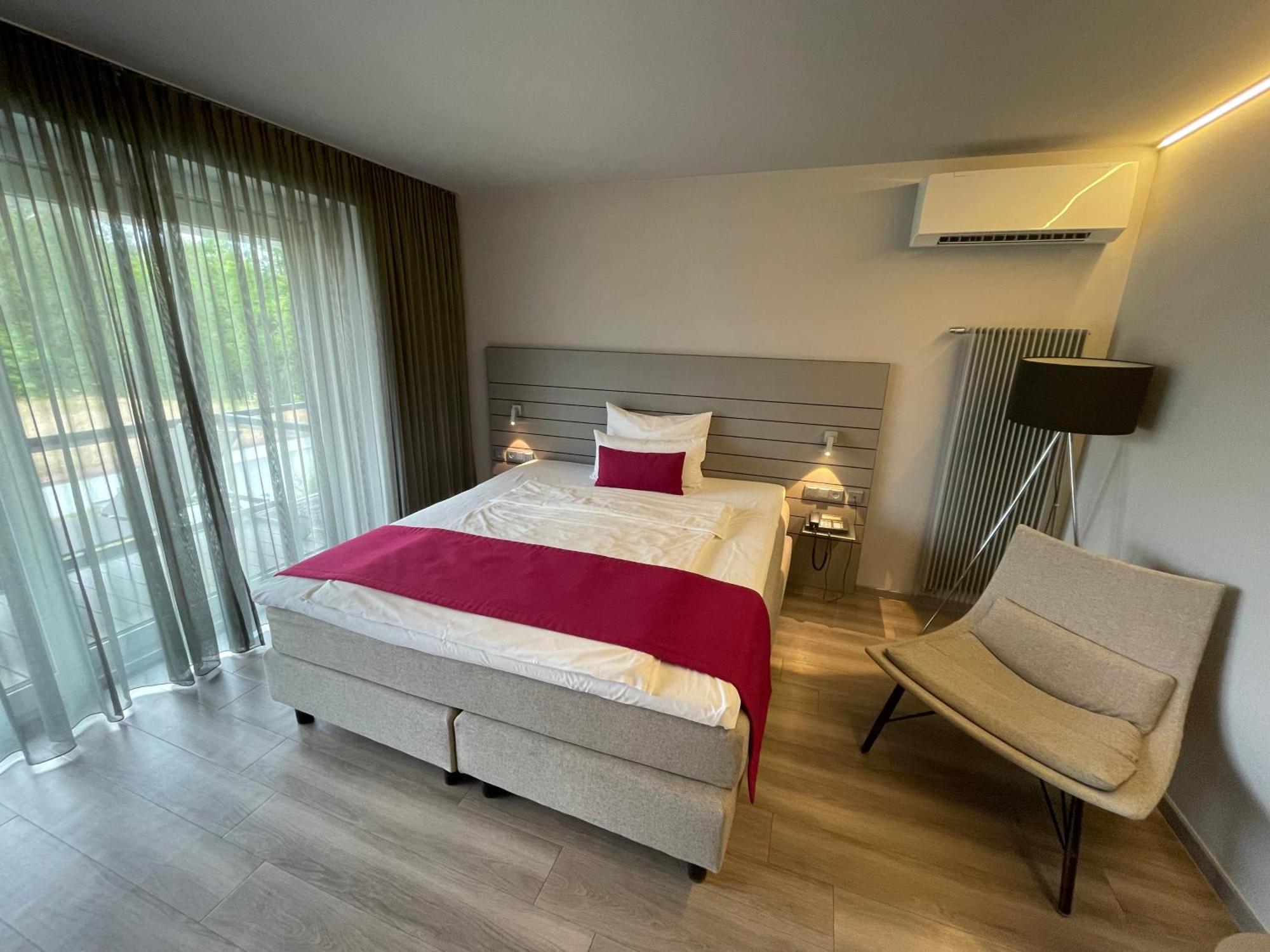 Schlosshotel Monrepos Людвигсбург Экстерьер фото